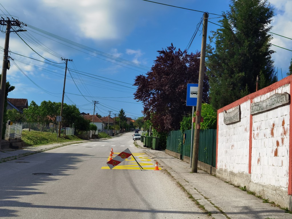 Измештање аутобуског стајалишта  Крива ћуприја на линији 17